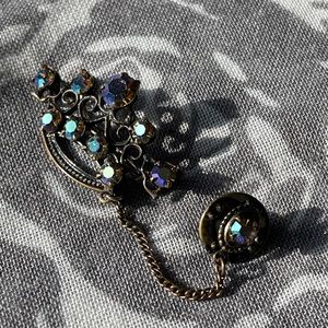 Vintage AB crystal gold tone brooch crown shape